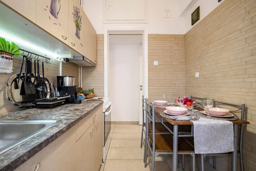 Athens Paradise Cozy 53 Sqm Apartament Near To Metro Εξωτερικό φωτογραφία
